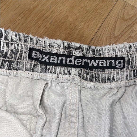 Kith XS S Alexander Wang Boyfriend Shorts in Python Snake Print Grey NWOT - Picture 10 of 16